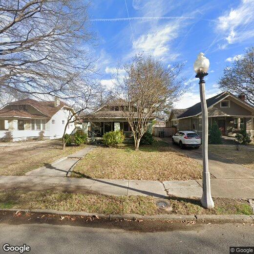 Primary Photo - 450 Garland St