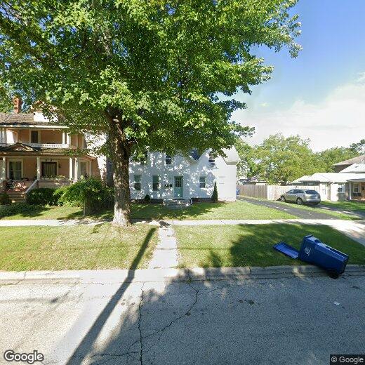 Primary Photo - 436 Hickory St