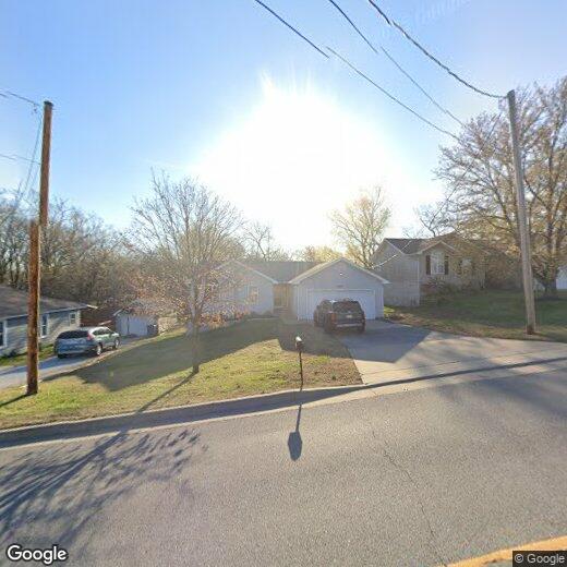 Primary Photo - 3315 S Jackson Ave