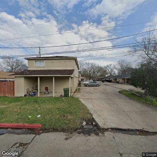 Primary Photo - 533 Ferguson St