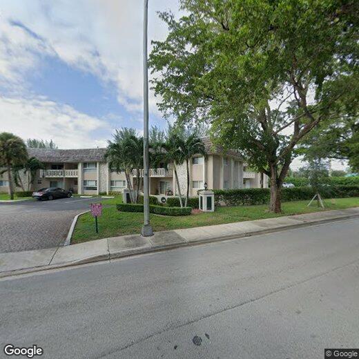 Foto principal - 7480 Miami Lakes Dr