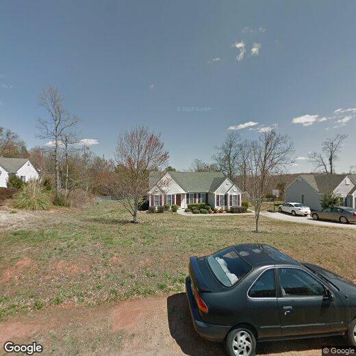 324 Weeping Willow Dr, Seneca, SC 29672 House Rental in Seneca, SC