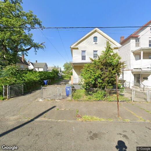 Primary Photo - 81 Seeley St