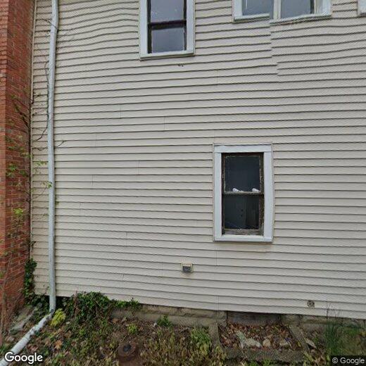 Primary Photo - 3 E Pleasant St