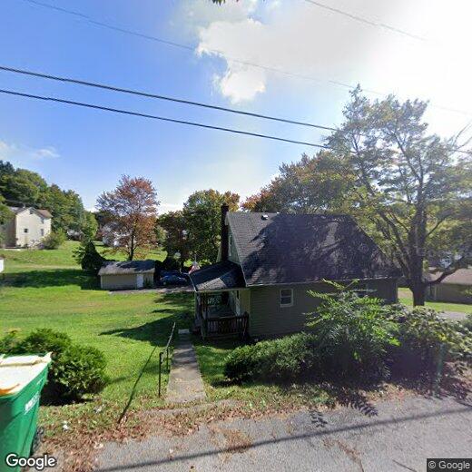 135 Ayers Ave, Butler, PA 16001 House Rental in Butler, PA