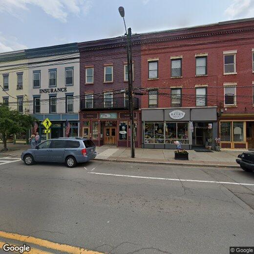 Primary Photo - 190 Front St