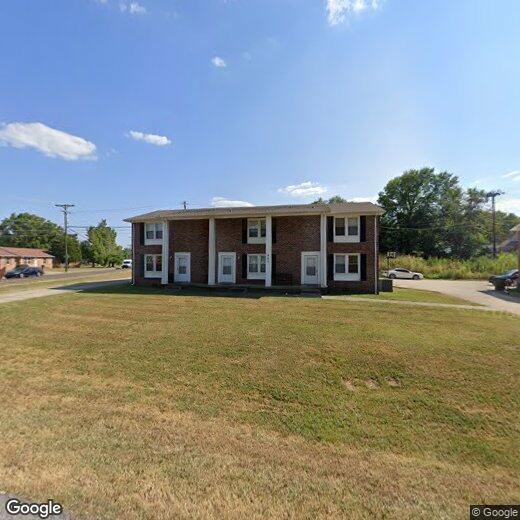 Primary Photo - 225 Taft Dr