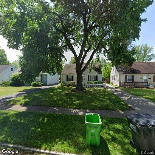 Foto principal - 25670 Briardale Ave