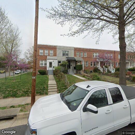 Foto principal - 502 E Nelson Ave