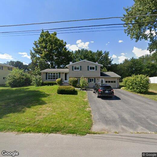 17 Juneberry Ln, Liverpool, NY 13090 House Rental in Liverpool, NY