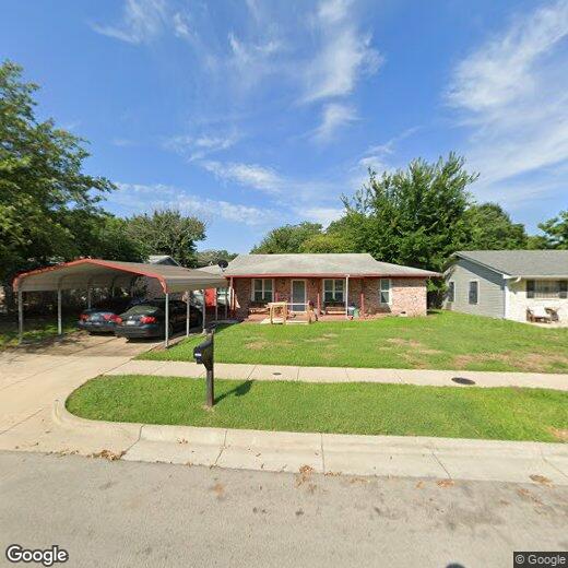 Primary Photo - 317 Pecan St