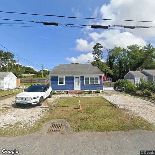 Primary Photo - 10 Cranberry Ln
