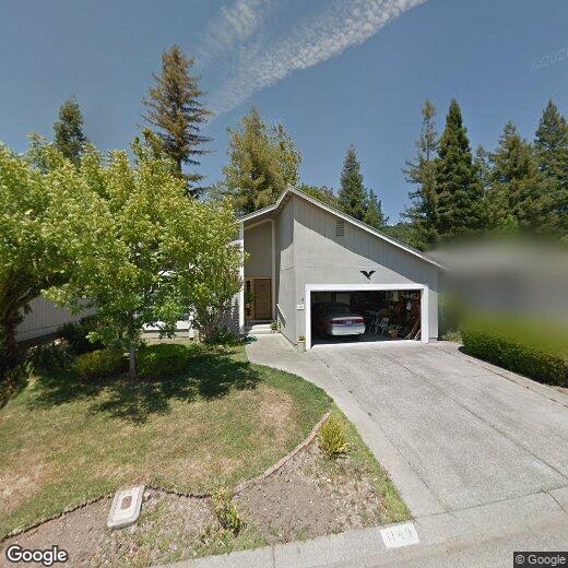 Primary Photo - 1149 Hillside Dr