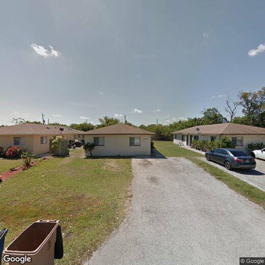 Primary Photo - 13329-13329 First St