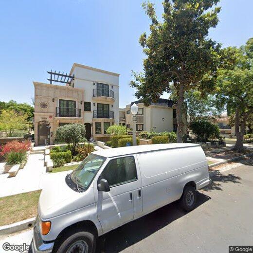 Primary Photo - 388 S Oakland Ave
