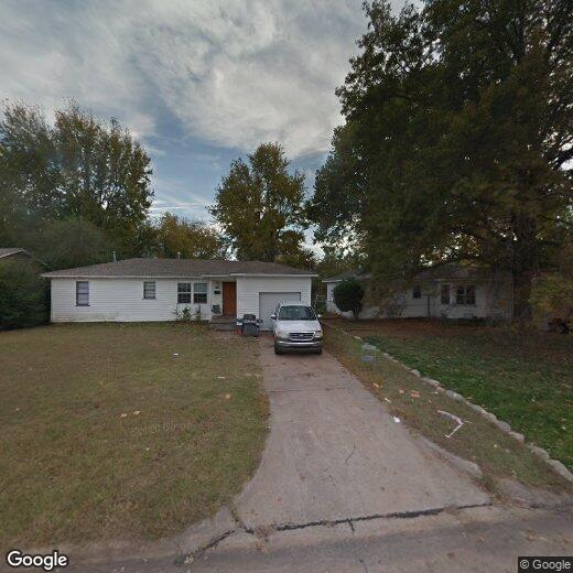 Primary Photo - 1020 S Holly Dr