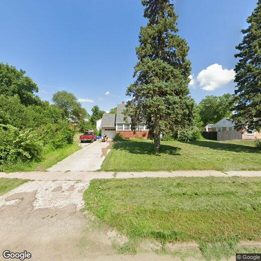 Primary Photo - 215 N Pine St