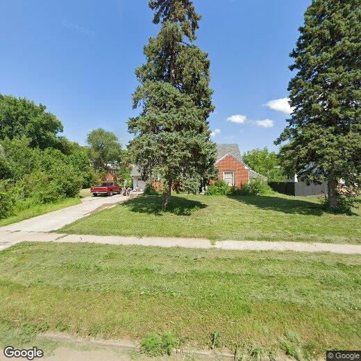 215 N Pine St, Vermillion, SD 57069 House Rental in Vermillion, SD