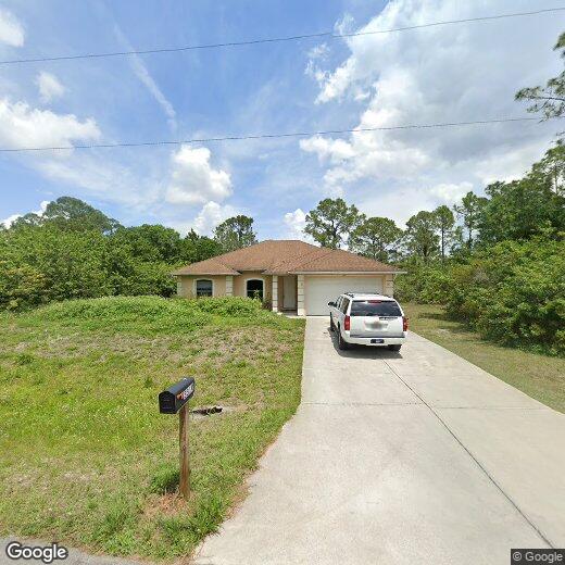 Foto principal - 3310 35th St W