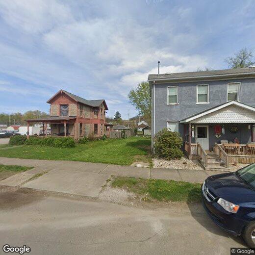 Primary Photo - 844 Putnam Ave