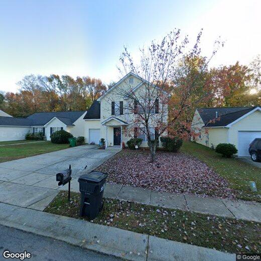 Foto principal - 2419 Fairstone Ave