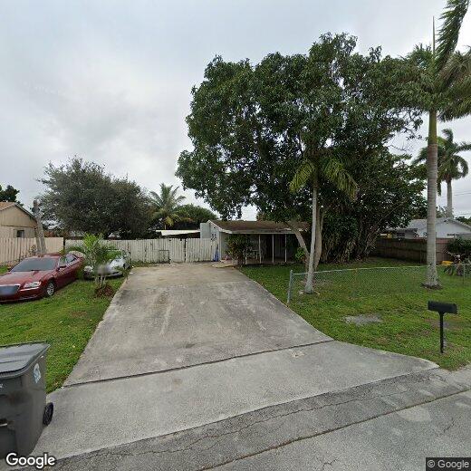 Foto principal - 4 Bedroom Pet-Friendly Home in West Palm B...