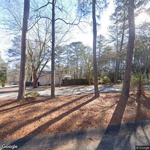 6791 E Woodridge Pl, Douglasville, GA 30135