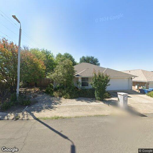 Primary Photo - 101 Creekside Dr