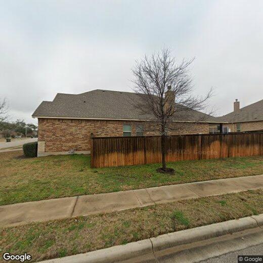 Foto principal - 209 Brantley Lake Ln