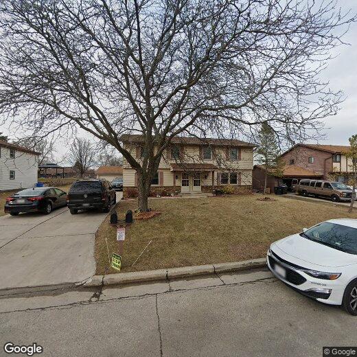 3204 W Alvina Ave, Greenfield, WI 53221 Townhouse for Rent in