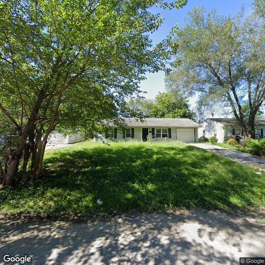 70 W Adams Dr, Cahokia, IL 62206 House for Rent in Cahokia, IL