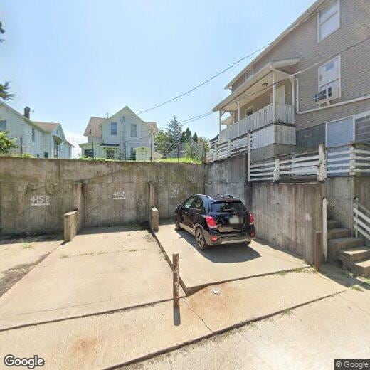 Foto principal - 415 W 4th St