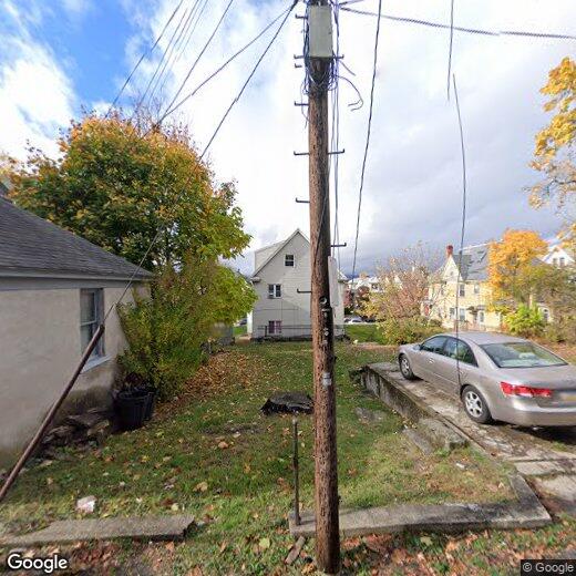 Primary Photo - 812 Quincy Ave