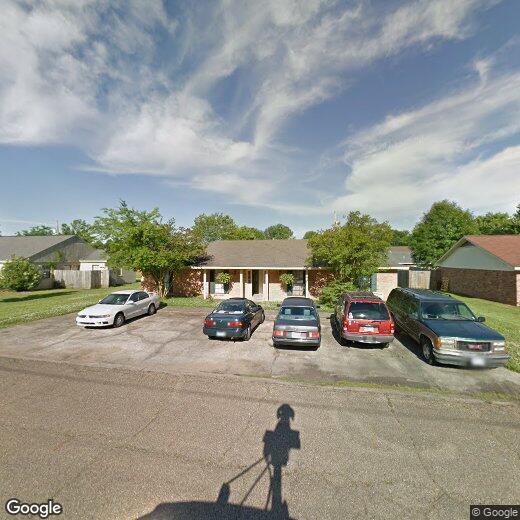 Primary Photo - 2b1b duplex unit