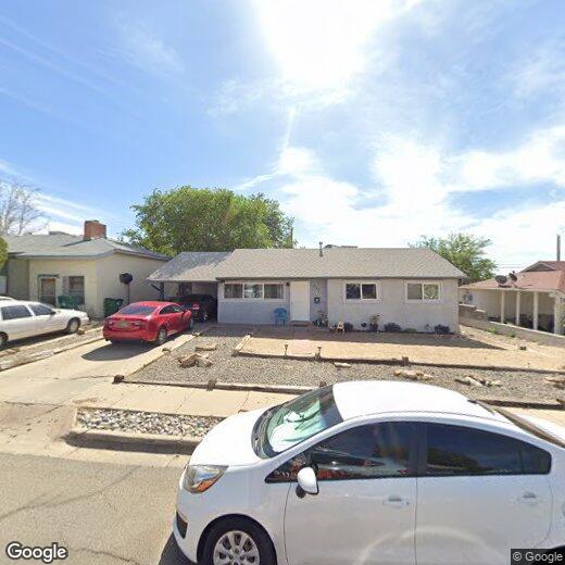 Primary Photo - 1502 N Carlton Ave