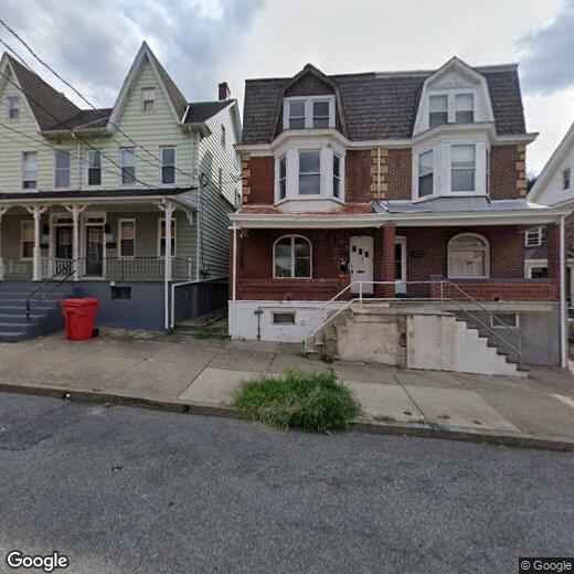 Primary Photo - Off-Campus Student Housing Available June ...