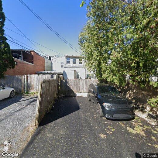 339 6th St Unit 2, Allentown, PA 18102 Room for Rent in Allentown, PA