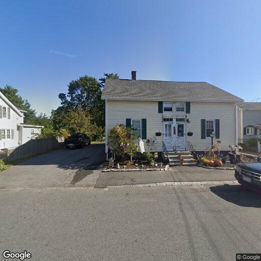 18 E Water St, North Andover, MA 01845 Townhome Rentals in North