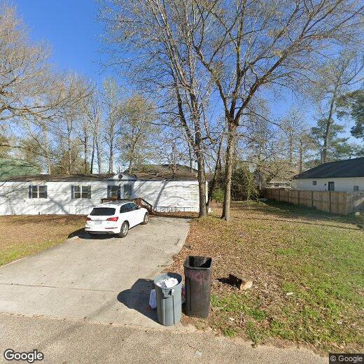 Foto principal - A charming 3-bedroom, 2-bathroom single-fa...