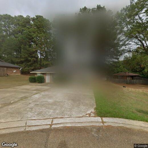 Foto principal - 906 Fisher Ln
