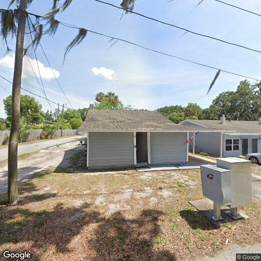 Primary Photo - Studio, 1 bath House - 40 W Herrick Drive