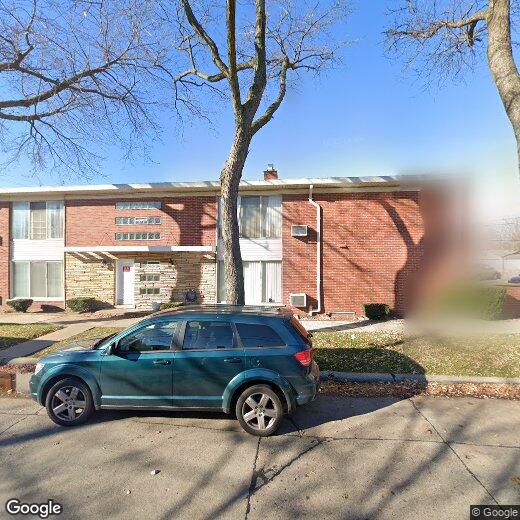 Primary Photo - 15249 E 9 Mile Rd