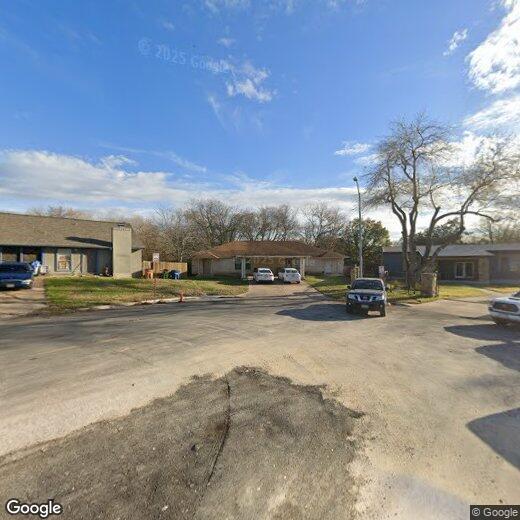 Primary Photo - ROOM ONLY in 3-bed/2.0-bath Home