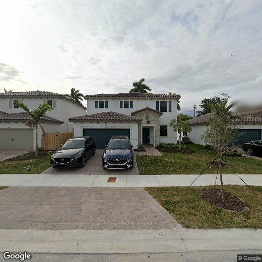 Foto principal - 24300 SW 119th Pl