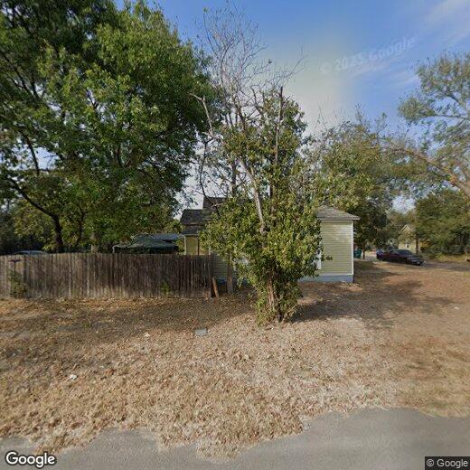 1001 Washburn St, Taylor, TX 76574 House for Rent in Taylor, TX