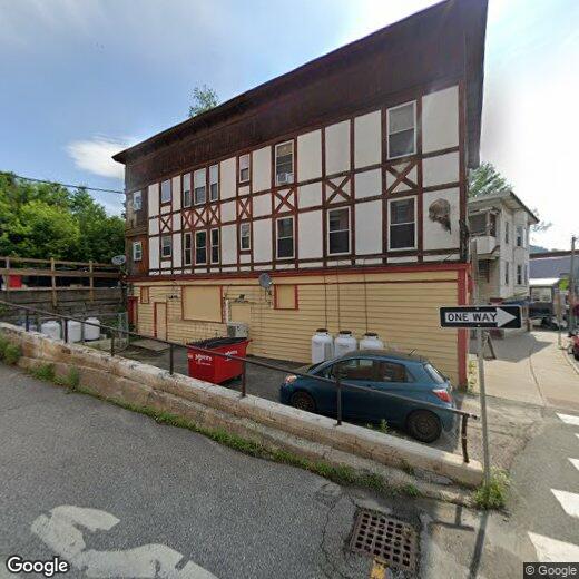 178 Eastern Ave Unit 3, Saint Johnsbury, VT 05819 Room for Rent in