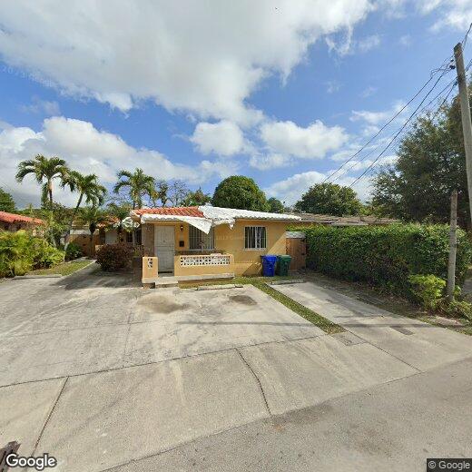 Primary Photo - 2837 SW 33rd Ave