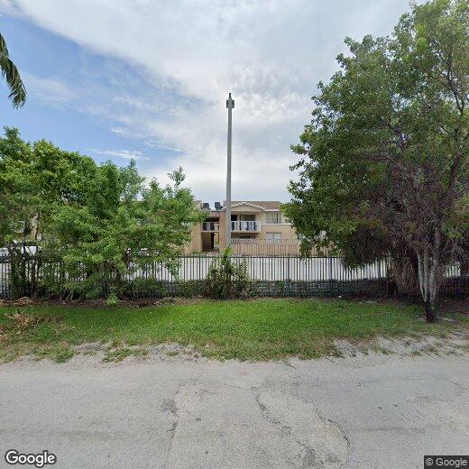 Foto principal - 4610 NW 79th Ave