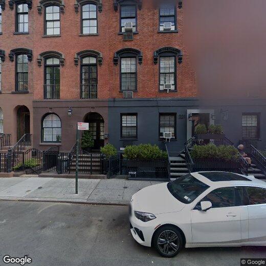 Primary Photo - 221 E 11th St