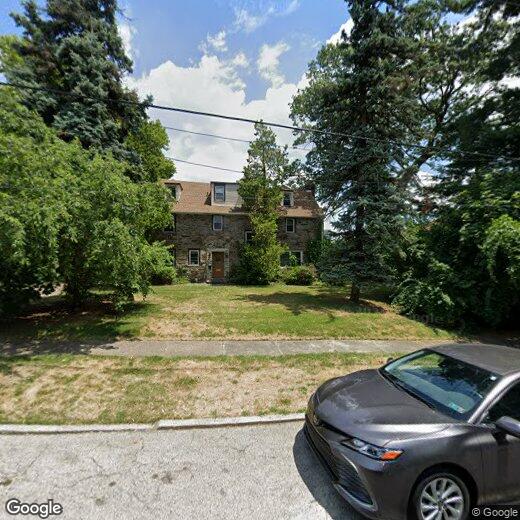 Primary Photo - 2211 N 52nd St